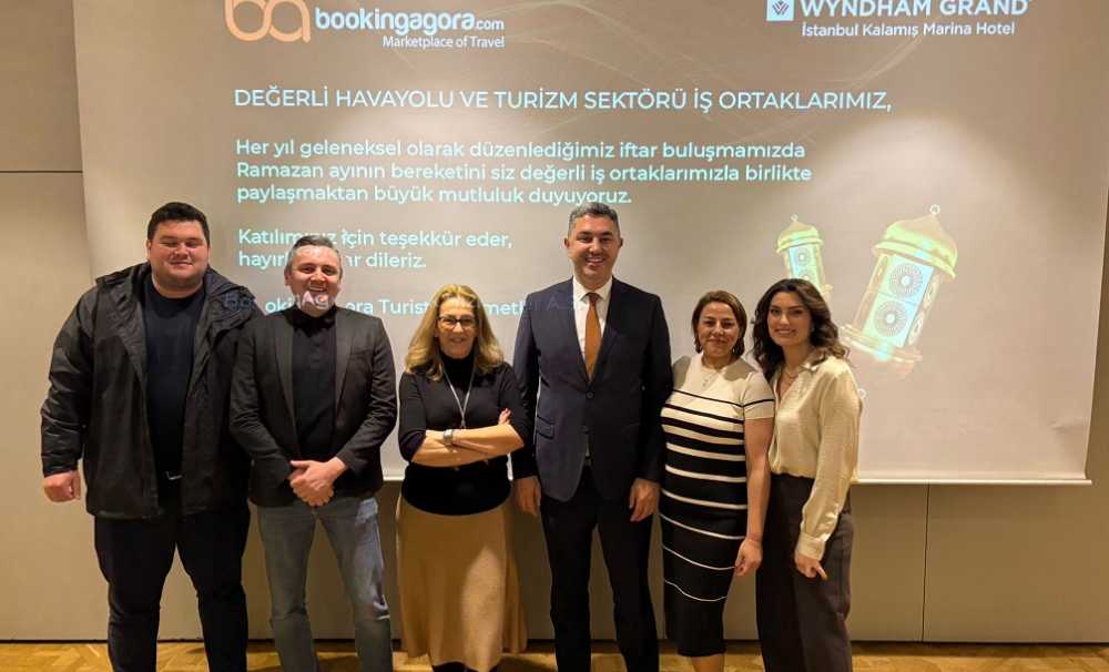 BookingAgora iftar davetinde hava yolu marka temsilcileriyle bir araya geldi