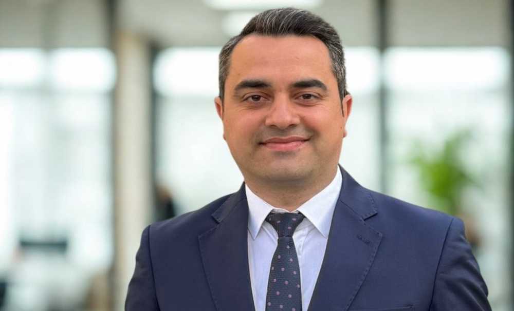  Fırat Kahraman, BookingAgora çatısı altında Genel Müdür Yardımcılığı görevini üstlendi.