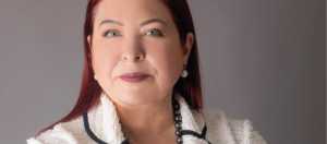 YAPDER 8 yıldır düzenlediği Kadın Girişimciliğini Destekleme Zirveleri ile de üreten kadınlara ses oluyor.