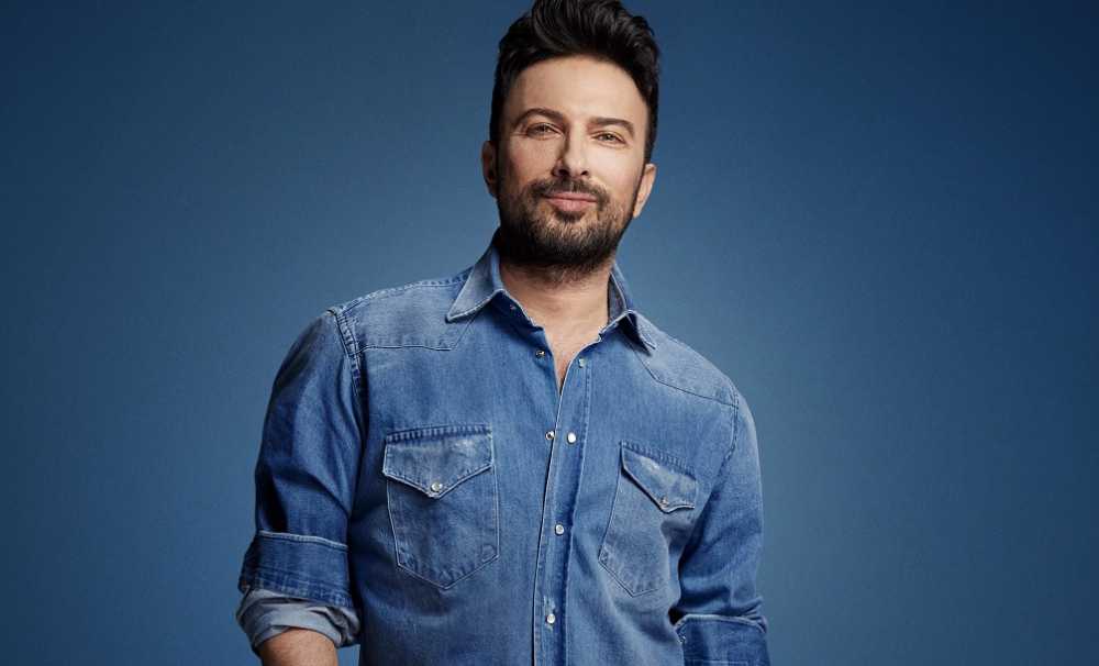 Megastar Tarkan, 7 yıl aradan sonra kaydettiği ilk albümü “Kuantum 51”ile,sevenleriyle buluştu.