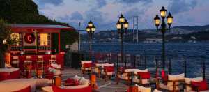 İstanbul’un Yazlık Mekânı C BAR Çırağan Palace Kempinski İstanbul'da Açıldı 