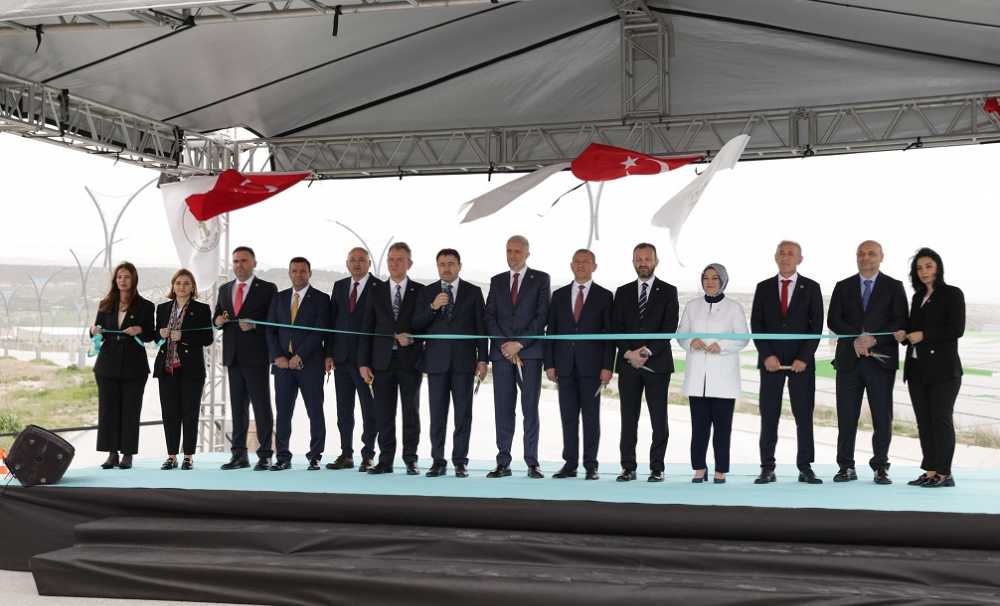 Cumhurbaşkanı Erdoğan, NG Kütahya Seramik’in35 bin tonluk karbon emisyonunu önleyen GES yatırımlarını açtı!