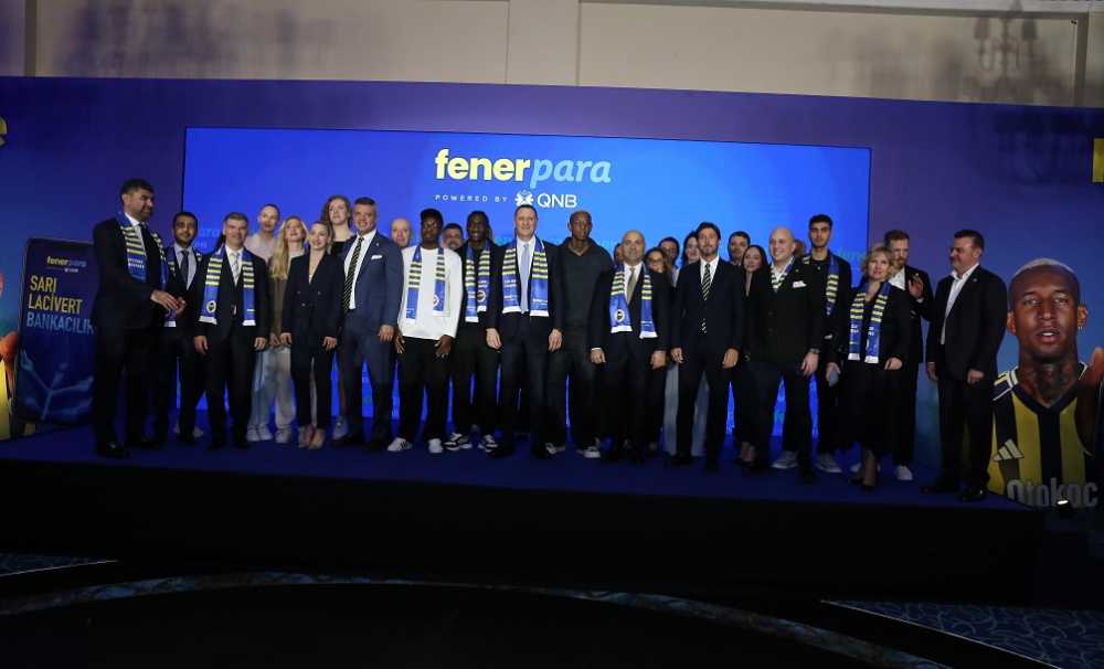 Fenerbahçe Spor Kulübü ve QNB, ‘Fenerpara’ dijital bankacılık modelini tanıttı.