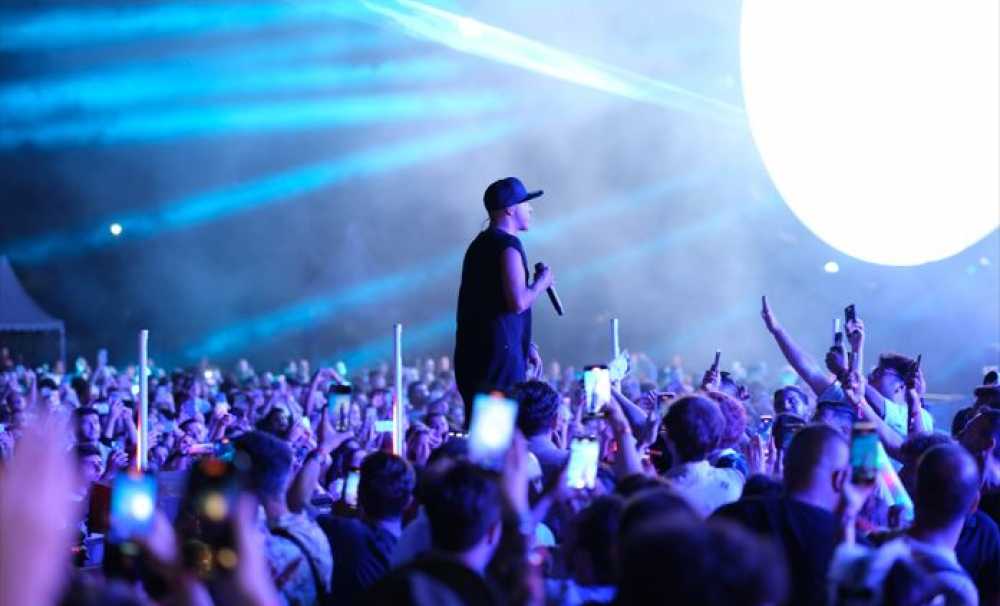  İstanbul Festivali’nin açılışı maNga konseriyle gerçekleşti.
