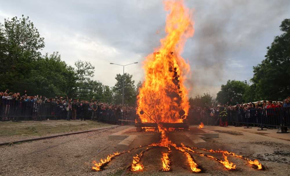 Kakava Festivalinin Ateşi Bu Yıl Çocuklar İçin Yandı
