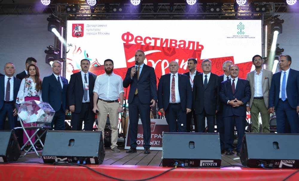 Moskova’daki Türkiye Festivali, muhteşem başladı