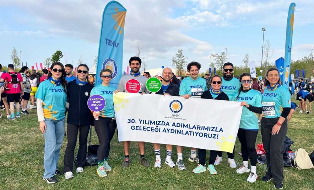 TEGV,20.İstanbul Yarı Maratonu’nda Adımlar çocuklar için nitelikli eğitim desteğine dönüştü