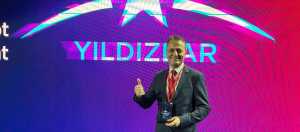 RE/MAX Türkiye 2025 Kongresi’nde Büyük Onur: Engin Kaya’ya Yıldızlar Kulüp Ödülü
