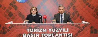 TÜRSAB, “Turizm Yüzyılı”nın ikinci etabını Gaziantep Büyükşehir Belediyesi iş birliğiyle gerçekleştiriyor. 
