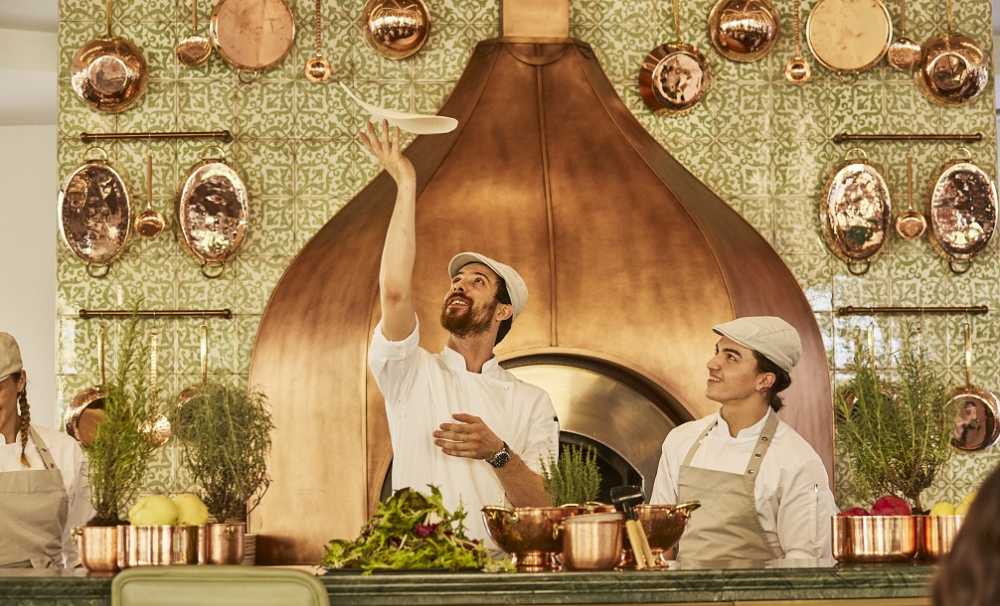  Four Seasons Sultanahmet yerel lezzetlerin en güzel örneklerini misafirleriyle buluşturmaya devam ediyor.