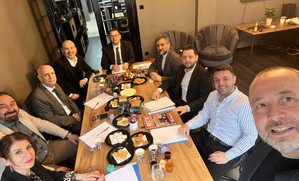 GTD Üyeleri derneğin Lounge Ofisinde yeni dönem toplantısını gerçekleştirdi.