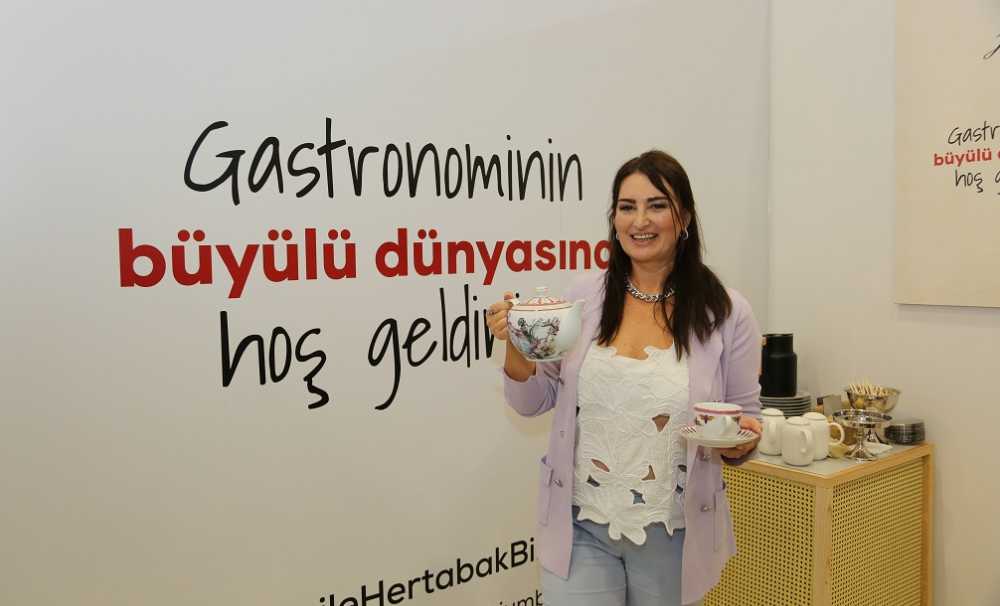  "HOSTECH byTUSİD Fuarı’nda Jumbo,gastronomi atölyelerinde, sektör temsilcilerini ağırladı. 