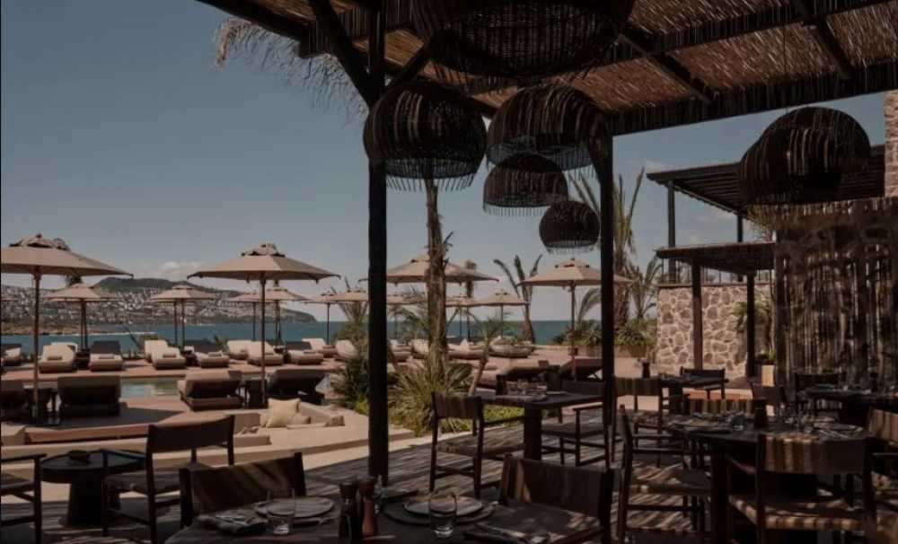 OKU Bodrum, imza restoranı TEYO ile misafirlerini ağırlamaya başladı. 
