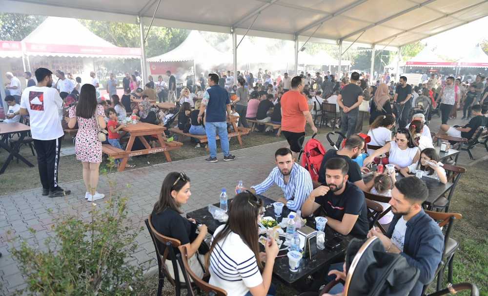 Uluslararası Adana Lezzet Festivali’ne ilgi bu yıl rekor kırdı.