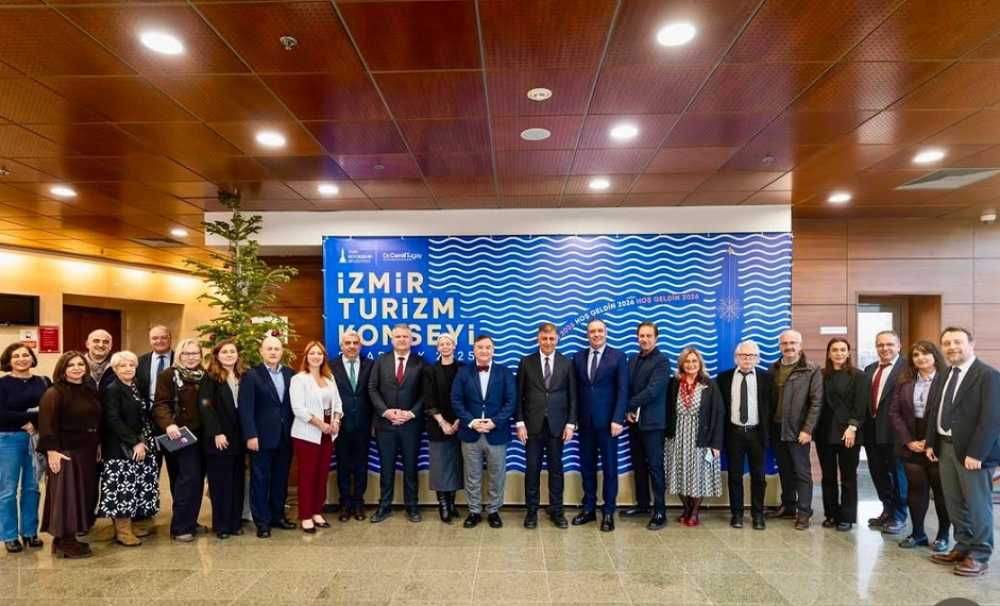 İzmir'de Elektrikli Bisiklet Taksi Dönemi Başlıyor:Turizmcilerden Başkan Cemil Tugay'a Tam Destek