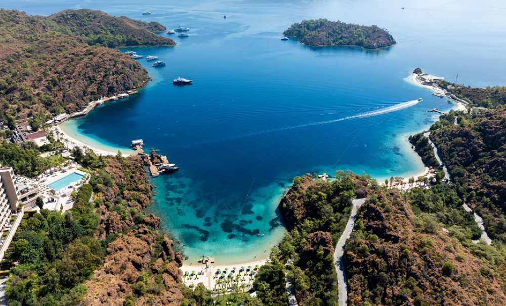 Datça Yarımadası’nda D Maris Bay, 22 Nisan’da yeni sezonunu açıyor. 