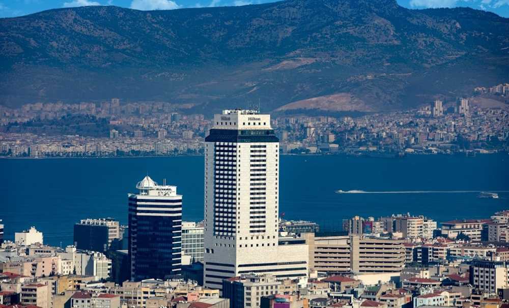 ETİK Başkanı Mehmet İşler Hilton İzmir Oteli'nin mevcut halinin kendilerini üzdüğünü belirtti