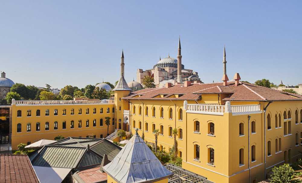 Four Seasons Sultanahmet,Conde Nast Traveller’ın 2023 Altın Listesi’nde yerini aldı.