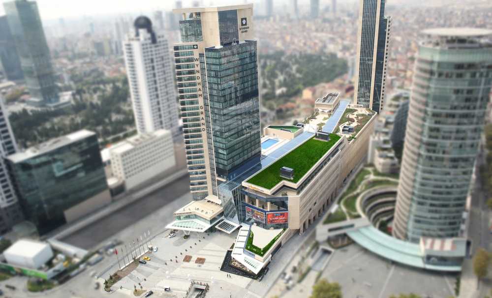 İş dünyasının nabzı Wyndham Grand İstanbul Levent’te atıyor