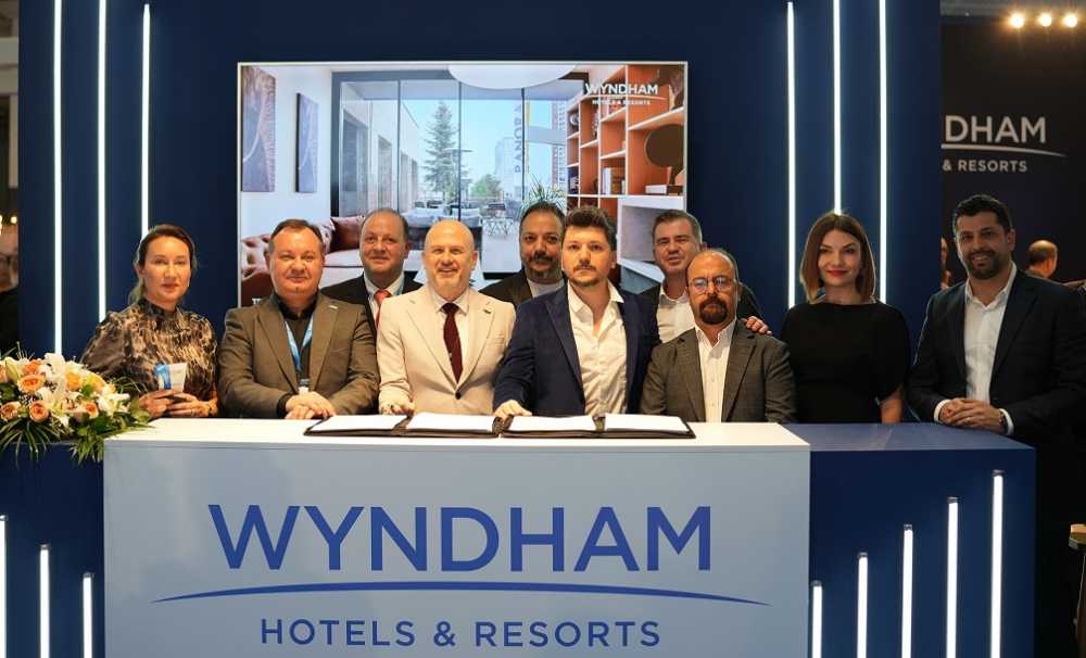 Ramada by Wyndham İzmir Dikili’nin 2026 yılı içinde kapılarını açması planlanıyor.
