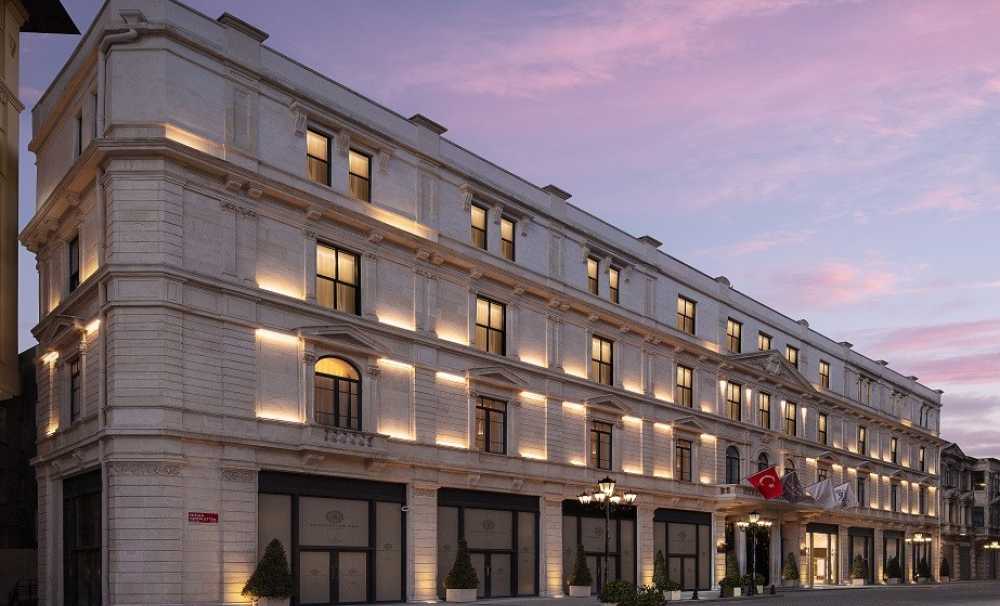 Sanasaryan Han, A Luxury Collection Hotel, İstanbul, kapılarını çok yakında açacak.