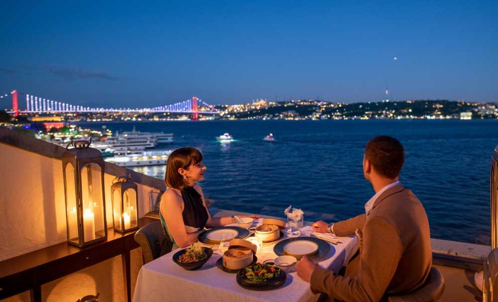 Shangri-La Bosphorus,Istanbul, yepyeni konsepti Eat, Play, Love’ı sunuyor.