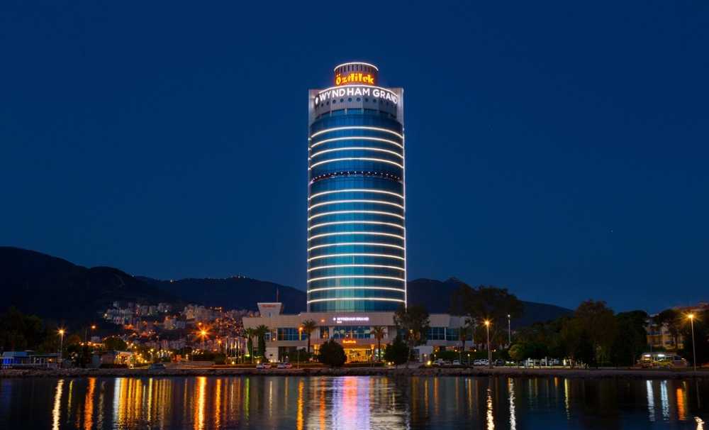 Wyndham Hotels & Resorts, çiftlere hayallerindeki düğün için ilham verecek.