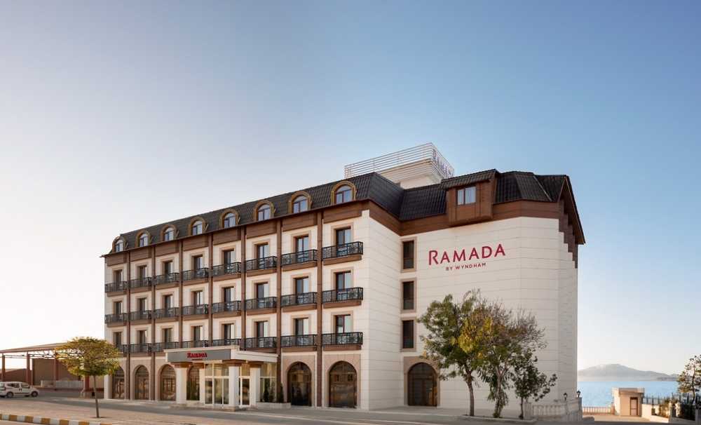 Wyndham Hotels & Resorts,“Wyndham’dan Çalışma” paketleri sunuyor. 