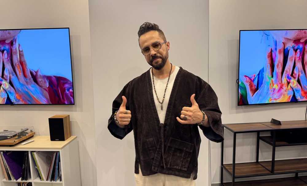 Bahadır Tatlıöz, kariyerinde yeni bir sayfa açtı: “Bu albüm benim ikinci baharım.”