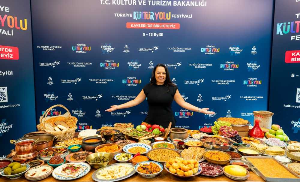 “KAYSERİ’YE GELENLER ÖNCE FIRINDAKİ ET YEMEKLERİNİ TATMALI”