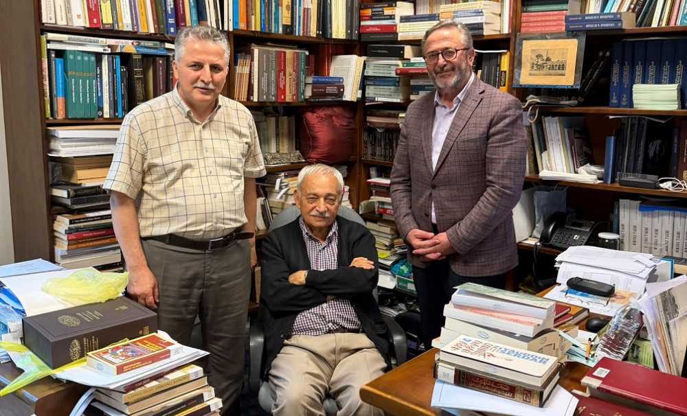Kültür ve Turizm Bakanı Mehmet Nuri Ersoy:525 eserlik koleksiyonun dijital erişime açıldığını duyurdu.
