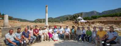  Klaros’ta arkeolojik kazılar, geçmişi gün yüzüne çıkarmaya devam ediyor. 