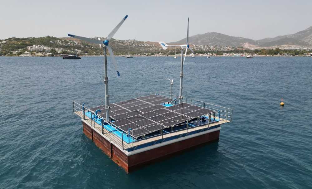  Bodrum Belediyesi, kuraklığa çözüm olarak yüzer arıtma sistemi kurdu. 