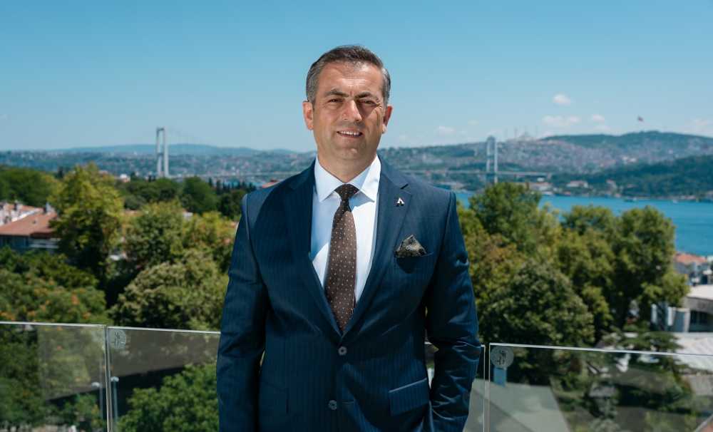 Conrad Istanbul Bosphorus,yeni Operasyon Direktörü;Cenap Savaş oldu.