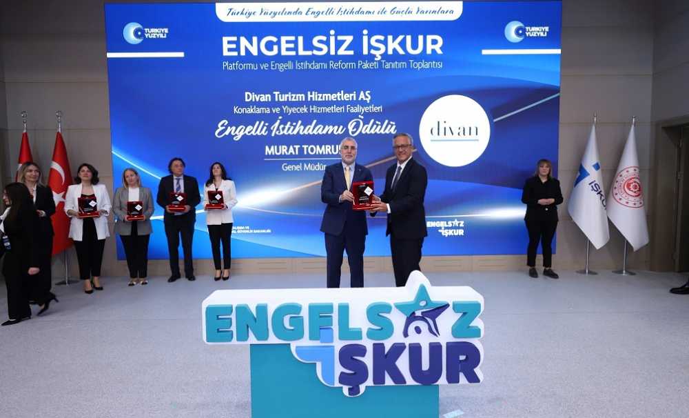 Divan,gösterdiği örnek uygulamalar nedeniyle teşekkür plaketi ile onurlandırıldı.