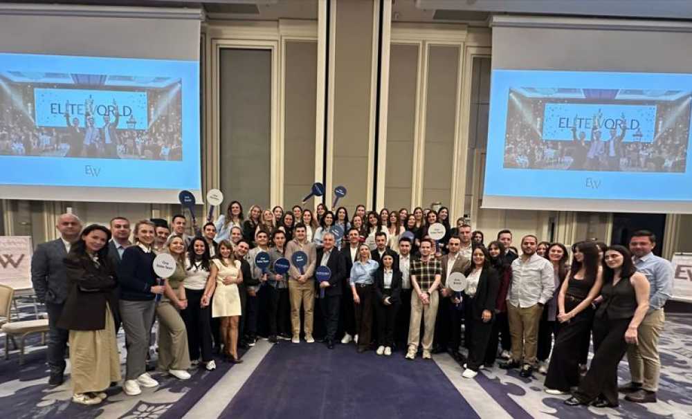 Elite World Satış Ekipleri Commercial Meeting’de Bir Araya Geldi