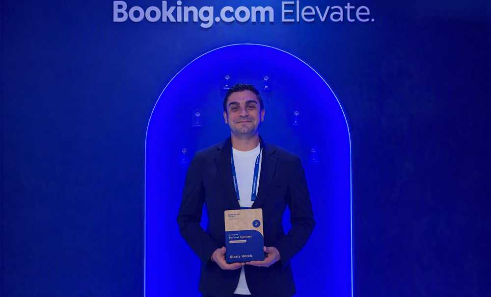 Gloria Hotels& Resorts,Çevre Koruma Ödülü'nün (EnvironmentalProtectionAward) sahibi oldu. 