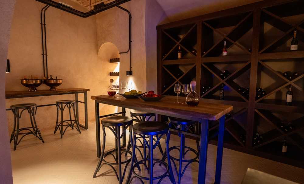 Karas,Canopy by Hilton Istanbul Taksim’in içinde kapılarını açtı