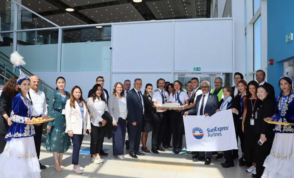 SunExpress,İzmir ile Almatı arasında direkt uçuşlara başladı