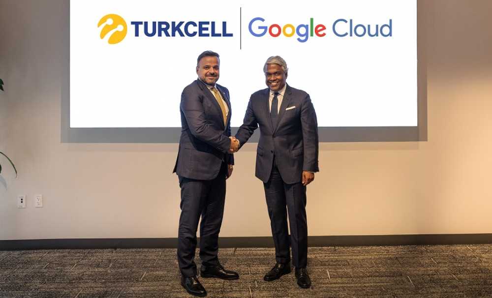 Turkcell ve Google Cloud Türkiye’de Google Cloud Bölgesi kurmak için iş birliği  gerçekleştirdi.