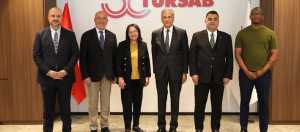 Güney Afrika Turizm Bakanı Patricia de Lille TÜRSAB Genel Merkezini ziyaret etti