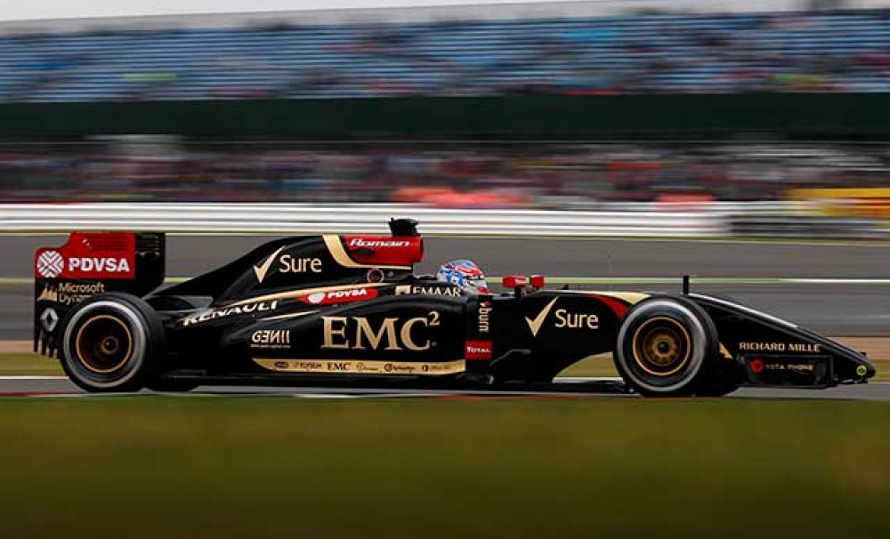 EMC’nin Bütünleşik Altyapısı  Lotus F1 Takımını En Üst Vitese Taşıdı