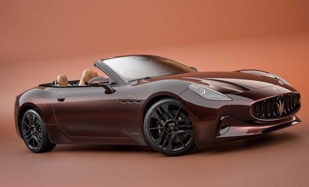 Maserati, GranCabrio Folgore'un özel bir Fuoriserie versiyonunu üretti.  