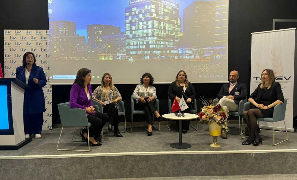 Liv Hospital Vadi İstanbul’da “Kadına Dair” sohbet gerçekleştirildi.