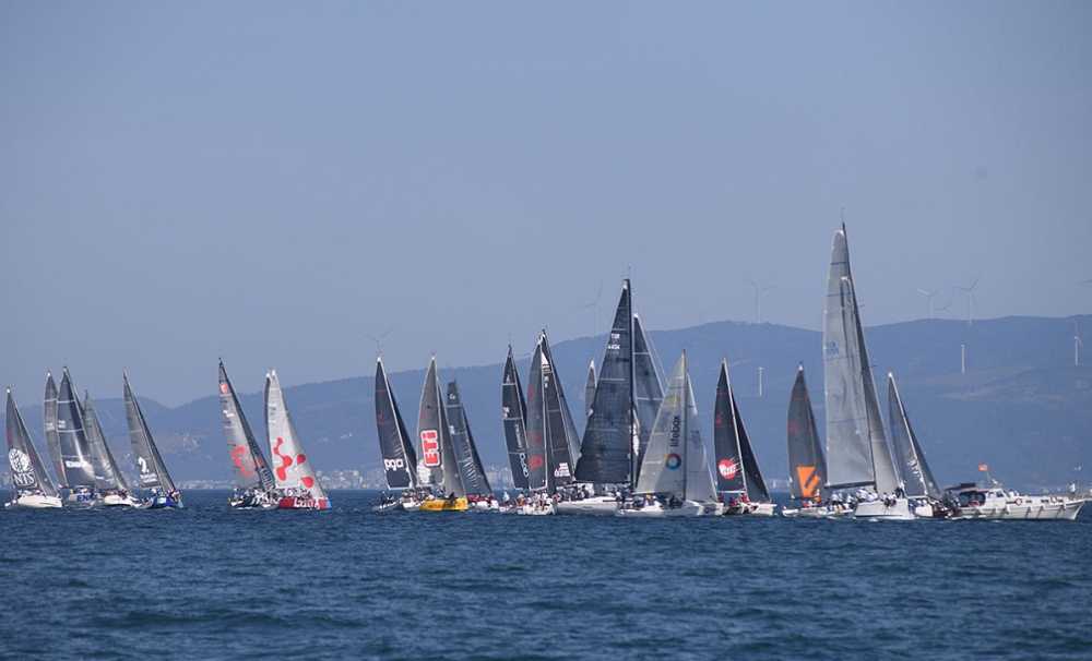 Eker Olympos Regatta yelken yarışında “Fenerbahçe Doğuş Yelken Yat Takımı Fenerbahçe 1” takımı kazandı