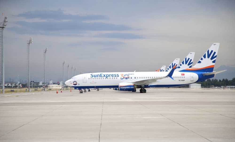 SunExpress kademeli olarak dış hat uçuşlarını başlattı.