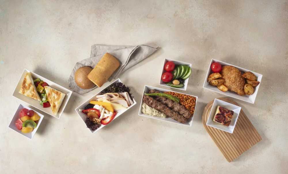 SunExpress, ön siparişli yemek menüsünü yeni alternatiflerle genişletiyor.